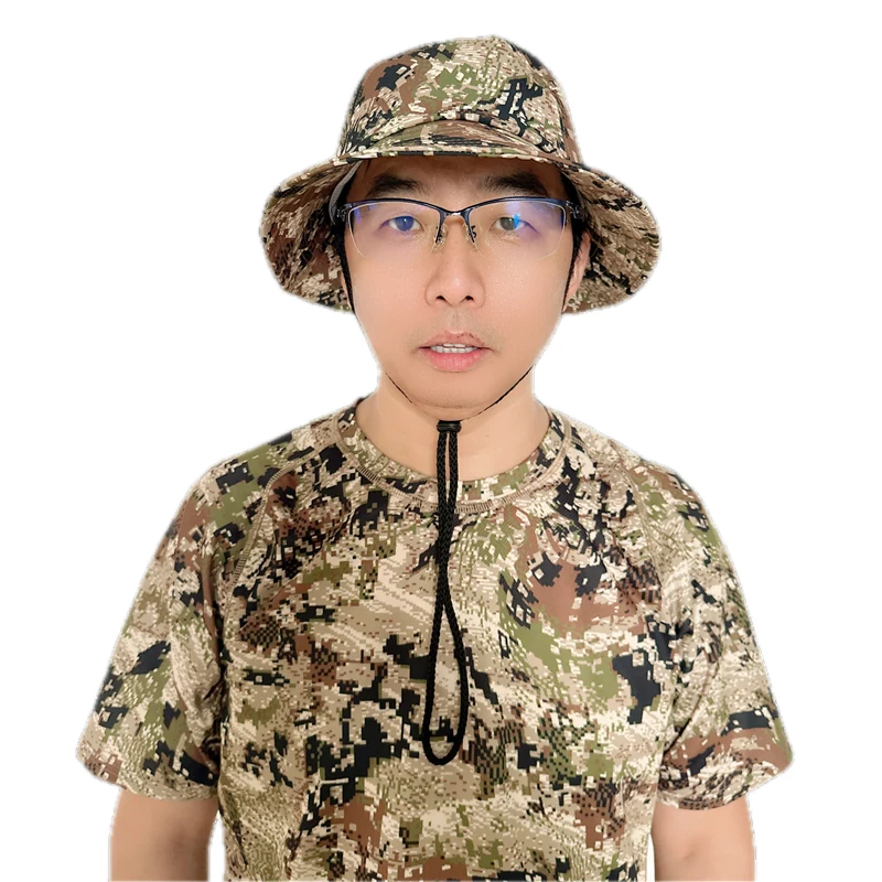 Camouflage Sun Hat in Green camouflage